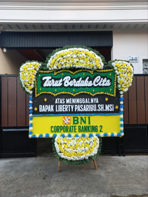 Papan Bunga Duka di Padang Lawas
